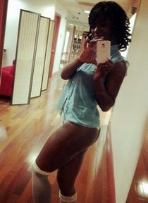 Chatouilleux milf Carol