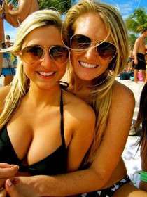 Nice-looking teen loves